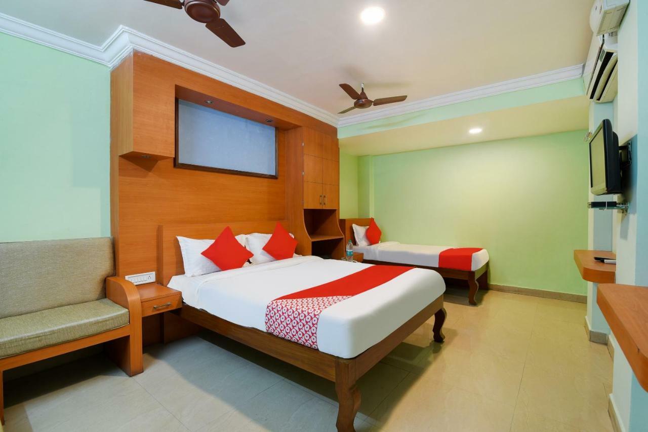 Bagya'S Residency Hotel Anantapur Exterior photo